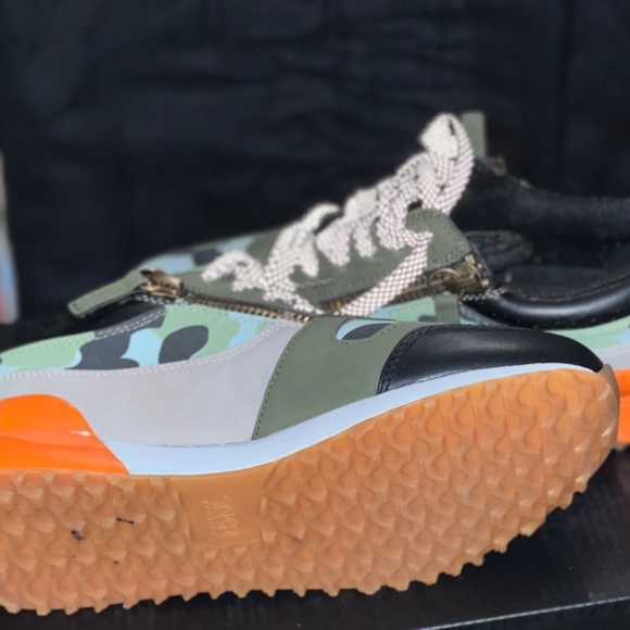 SNKR PROJECT - Picture 4 of 5